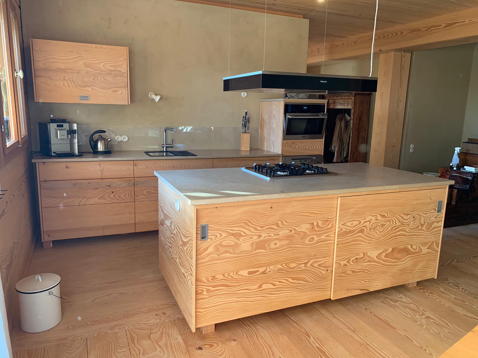 Küche aus Holz